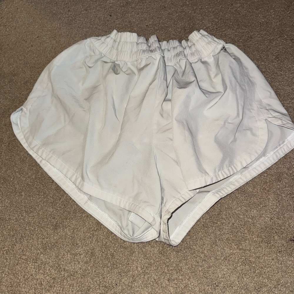 DSG Women's Light Gray Athletic Shorts